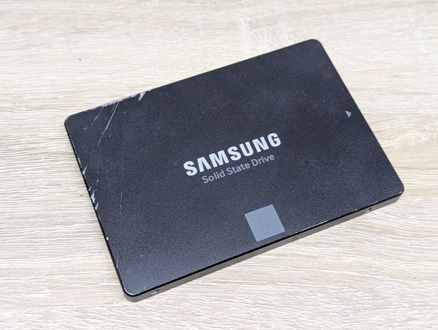 Б/В SSD Samsung 850 EVO 250 ГБ 2.5" Життя 98% [ProductHub SKU EVO250]