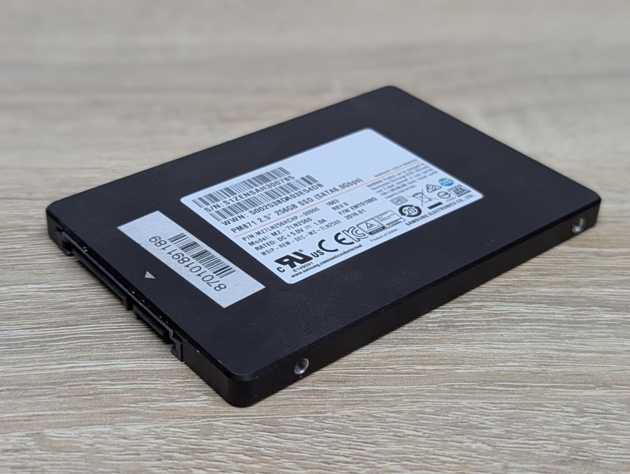 Б/В SSD Samsung PM871 256 ГБ 2.5" [ProductHub SKU PM871]