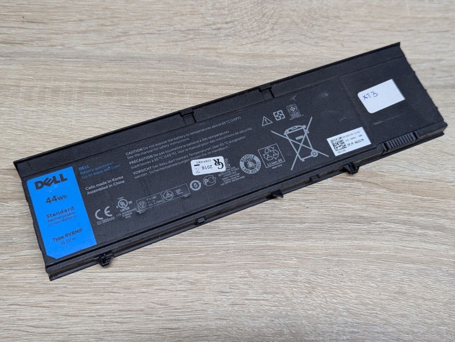 Оригінальна акумуляторна батарея Dell RV8MP Б/В