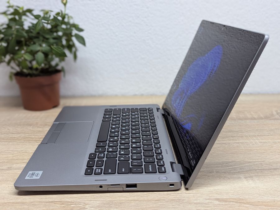 Ноутбук Б/В Dell Latitude 5310 2in 1, Intel Core i5-10210U, DDR4 16 GB, SSD 256GB, 14" Full HD Сенсор [ProductHub SKU Dell540]