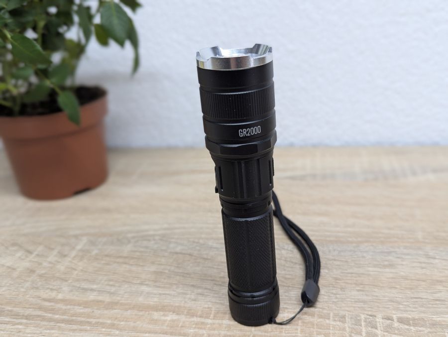 Новий Cвітлодіодний акумуляторний ліхтар Gearlite GR2000 [ProductHub SKU GR2000(11)]