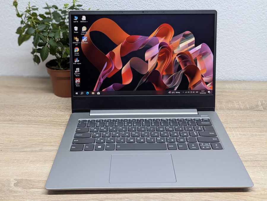 Ноутбук Б/В Lenovo IdeaPad 330S-14IKB, Intel Core i3-8130U, DDR4 12GB, SSD 256GB, 14" Full HD