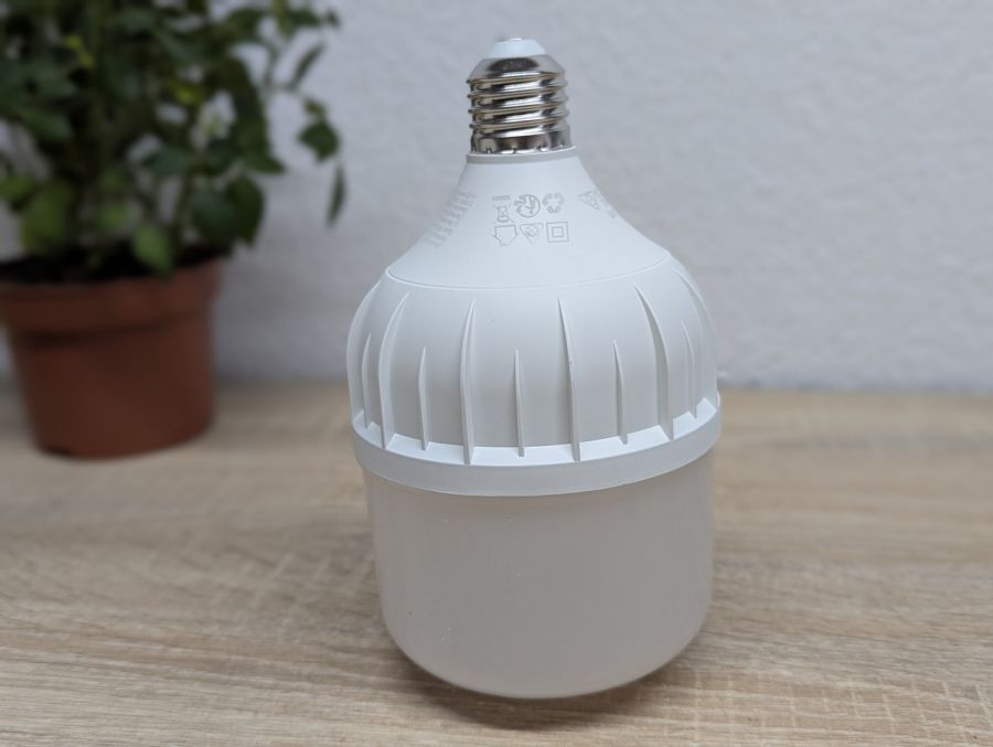 Новий Потужна світлодіодна (LED) лампа Neewer 5700K E27 35 Вт