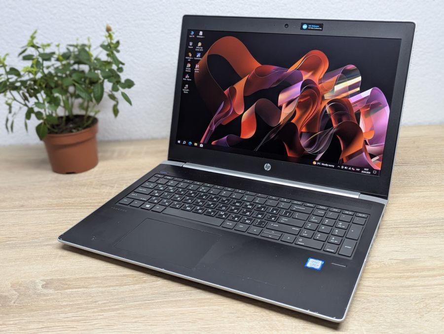 Ноутбук Б/В HP ProBook 450 G5, Intel Core i5-8250U, DDR4 8 GB, SSD 240GB, 15.6" Full HD [ProductHub SKU HP856]