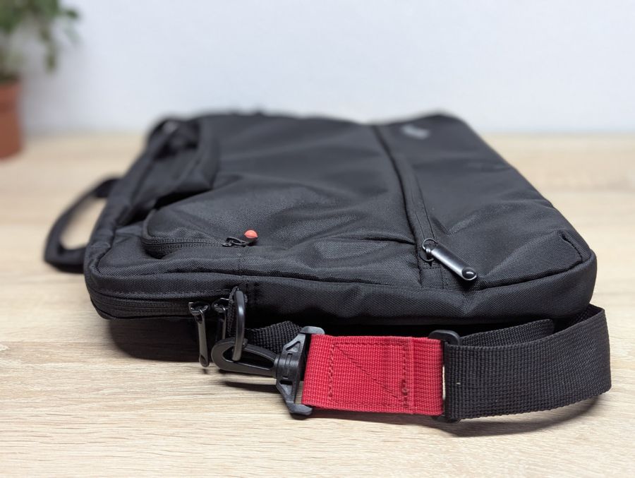 Б/В Cумка для ноутбука Lenovo ThinkPad Essential Topload Case [ProductHub SKU E77328]