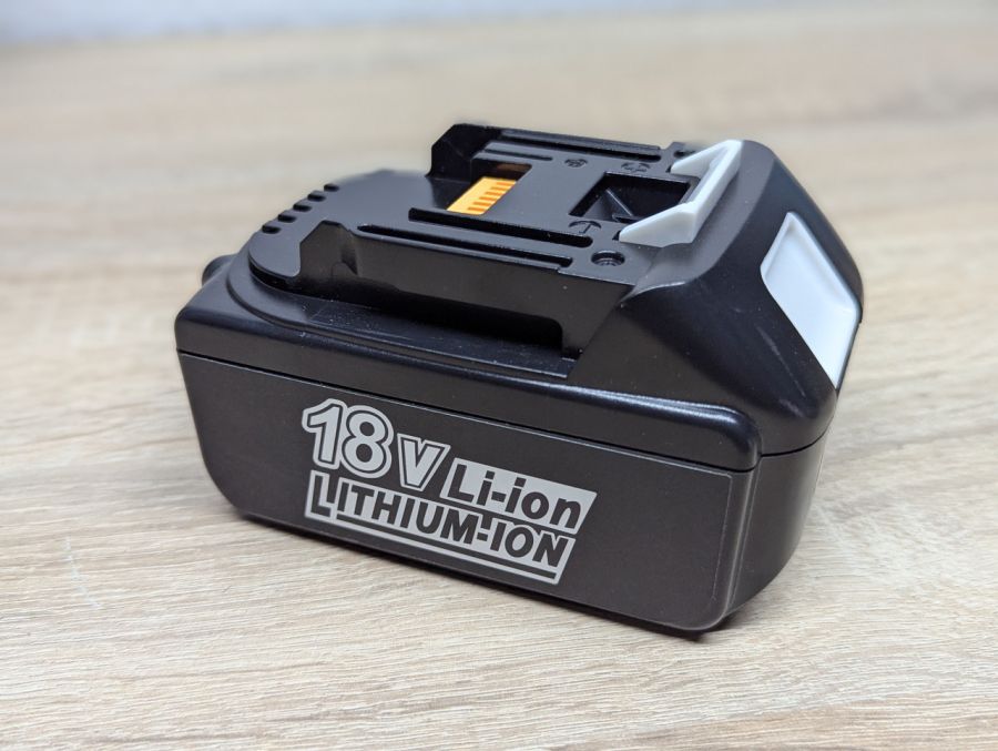 Новий Літій-іонний акумулятор MT1850 18V 90Wh [ProductHub SKU MT1850(12)]