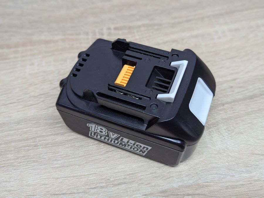 Новий Літій-іонний акумулятор MT1850 18V 90Wh [ProductHub SKU MT1850(12)]