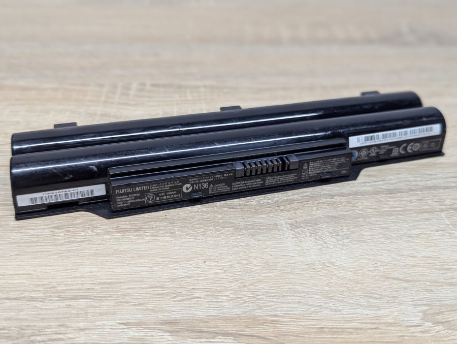 Б/В Акумуляторна батарея Fujitsu FPCBP331 [ProductHub SKU FPCBP331]