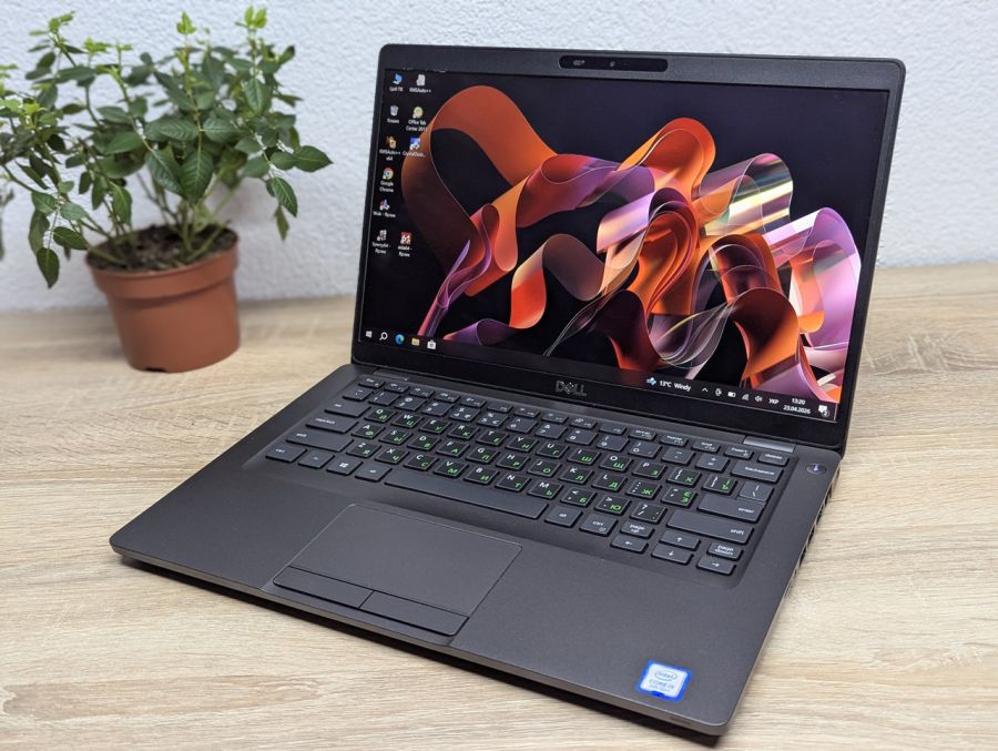 Ноутбук Б/В Dell Latitude 5400, Intel Core i5-8265U, DDR4 16 GB, SSD 256GB, 14" Full HD Сенсор [ProductHub SKU Dell78]