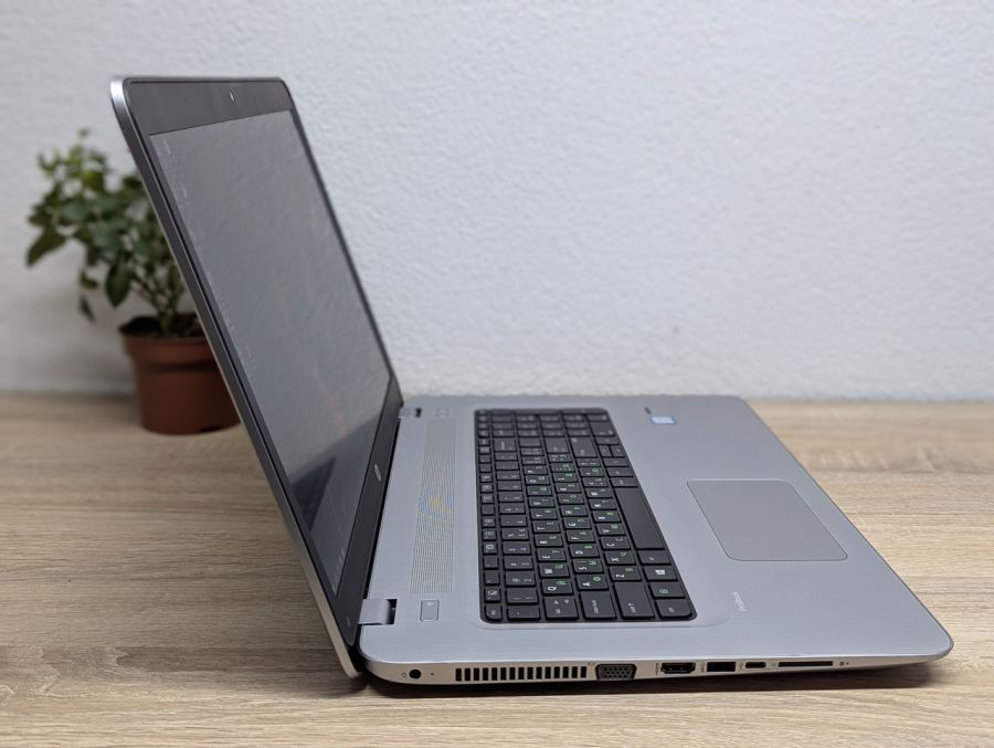 Ноутбук Б/В HP ProBook 470 G4, Intel Core i5-7200U, DDR4 8 GB, SSD 128GB, NVIDIA GeForce 930MX 2Gb, 17" Full HD [ProductHub SKU HP867]