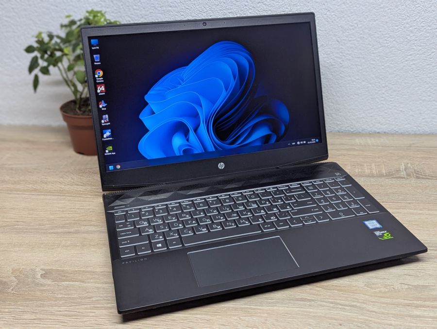 Ноутбук Б/В HP Pavilion Gaming Laptop 15, Intel Core i7-8750H, DDR4 32 GB, SSD 512GB, 15.6" Full HD [ProductHub SKU HP872]