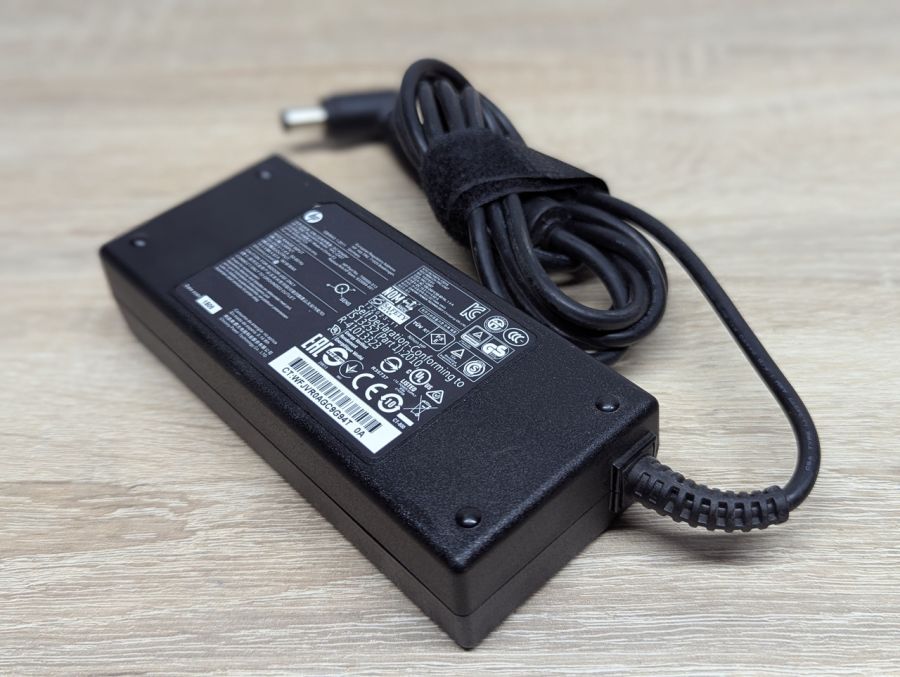 Блок живлення HP 90W 7.4x5.0 кутовий Б/В