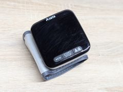 Б/В Автоматичний тонометр на зап'ястя Axets U63I [ProductHub SKU U63I(15)]