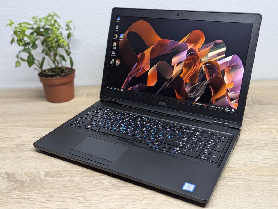 Ноутбук Б/В Dell Latitude 5580, Intel Core i5-6300U, DDR4 8 GB, SSD 128GB, 15.6" Full HD [ProductHub SKU Dell597]