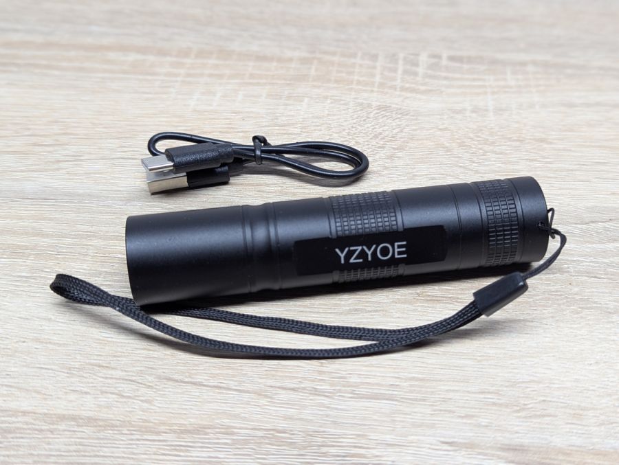 Новий Портативний світлодіодний ліхтарик YZYOE для світлотерапії [ProductHub SKU YZYOE(20)]