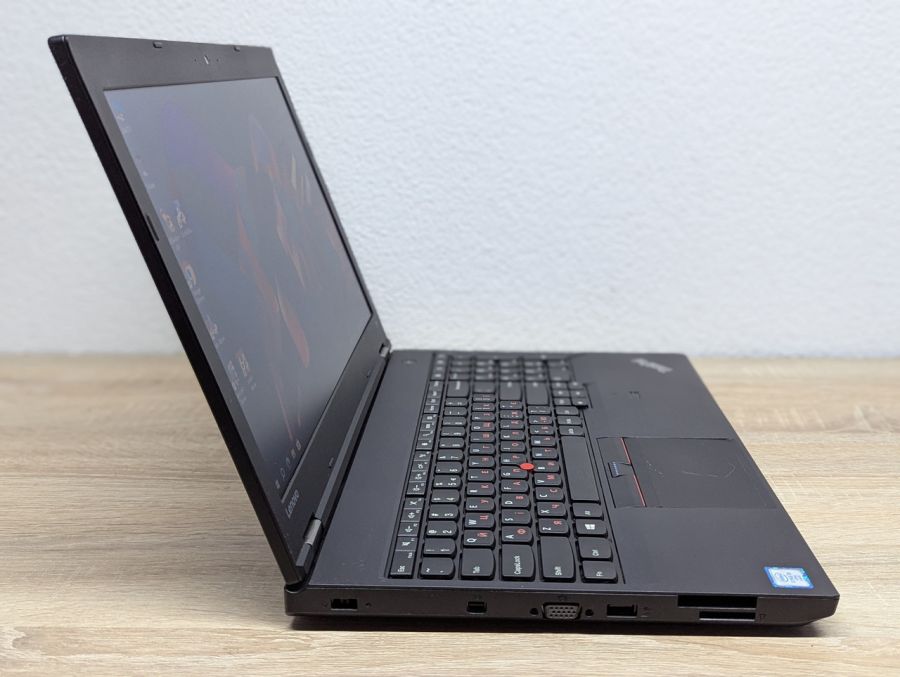 Ноутбук Б/В Lenovo L560, Intel Core i5-6300U, DDR3 8 GB, SSD 128GB, 15.6" HD [ProductHub SKU L588]