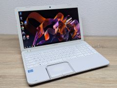 Ноутбук Б/В Toshiba Satellite L850, Intel Core i7-3630QM, DDR3 8 GB, SSD 256GB, AMD Radeon HD 7600M, 15.6" HD [ProductHub SKU T161]