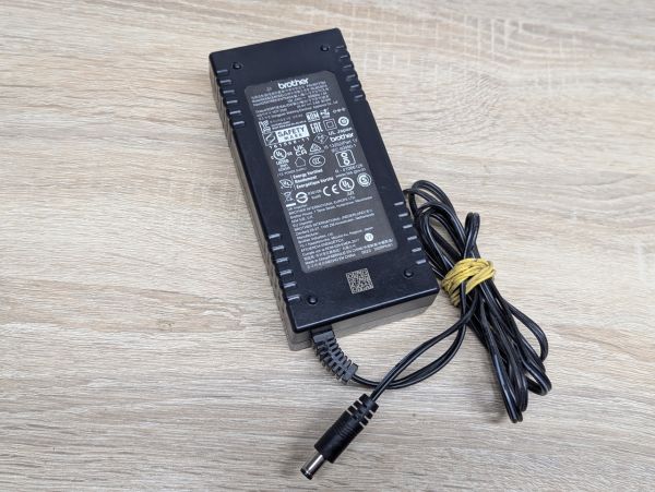 Б/В Блок живлення PA-AD-001A 90 Вт 25 В 3.6 А 6.5x2.5 мм [ProductHub SKU S01776A]