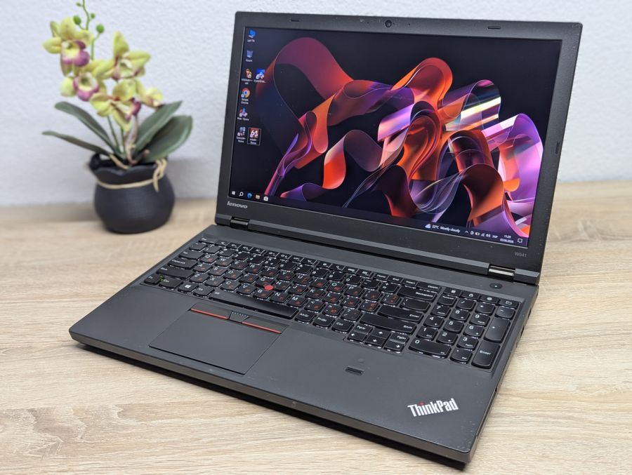 Ноутбук Б/В Lenovo W541, Intel Core i7-4710MQ, DDR3 8GB, SSD 128GB, NVIDIA Quadro K1100M 2GB, 15.6" Full HD