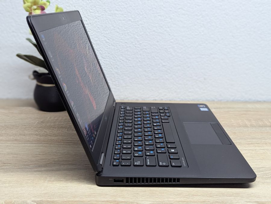 Ноутбук Б/В Dell Latitude E5470, Intel Core i5-6300U, DDR4 16 GB, SSD 256GB, 14" Full HD [ProductHub SKU Dell611]