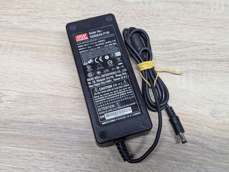 Б/В Адаптер живлення Mean Well GS90A48-P1M,90 Вт,48 В,1.875 А,2.5 x 5.5 мм [ProductHub SKU GS90A48]