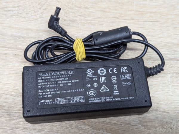 Адаптер живлення Edacpower Eleс EA10681T-560,71.68 Вт,56В,1.28А,5.5 x 2.1 мм Б/В