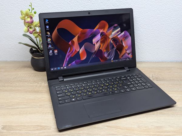 Ноутбук Б/В Lenovo IdeaPad 110-15ACL, AMD A6-7310, DDR3 8 GB, SSD 128GB, Radeon R4, 15.6"