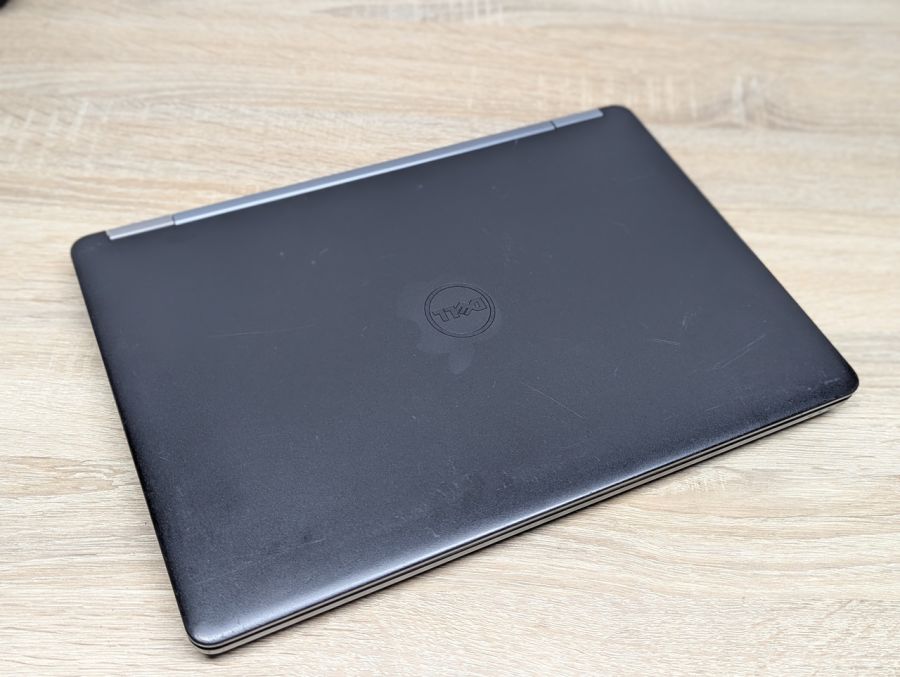 Ноутбук Б/В Dell Latitude E5470, Intel Core i5-6200U, DDR4 8GB, SSD 256GB, 14" HD