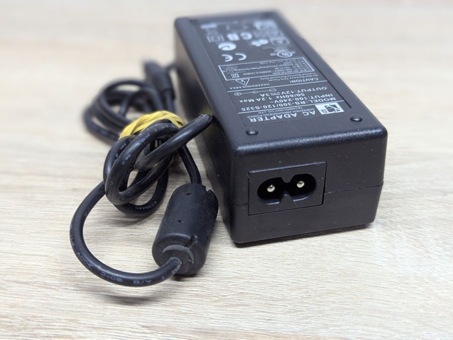 Б/В Блок живлення RS-Power RS-300/120-S325, 36 Вт,12В,3А,5.5x2.1 мм [ProductHub SKU 120-S325]