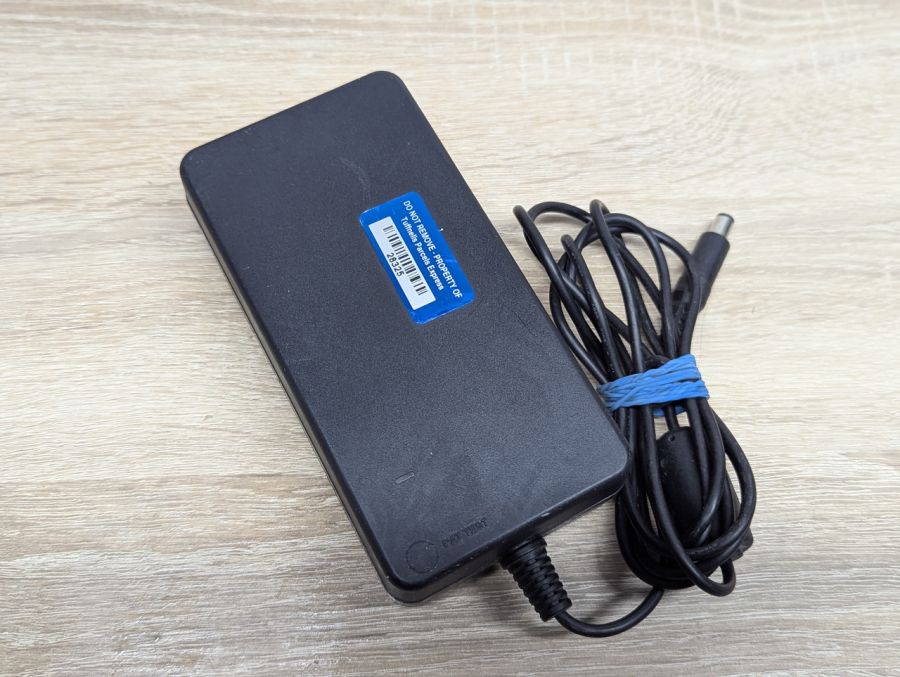 Блок живлення Zebra FSP070-RDB,70 Вт ,24 В,2,92 А,6.3x3.0 мм Б/В