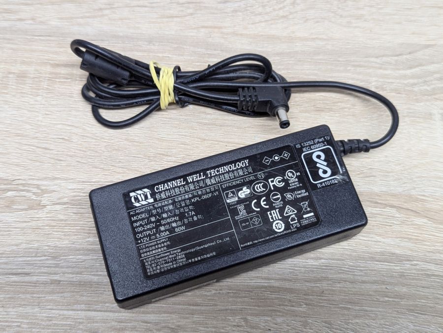 Б/В Блок живлення Channel Well KPL-060F-VI,12В ,5А, 60Вт,5.5 x 2.1 мм