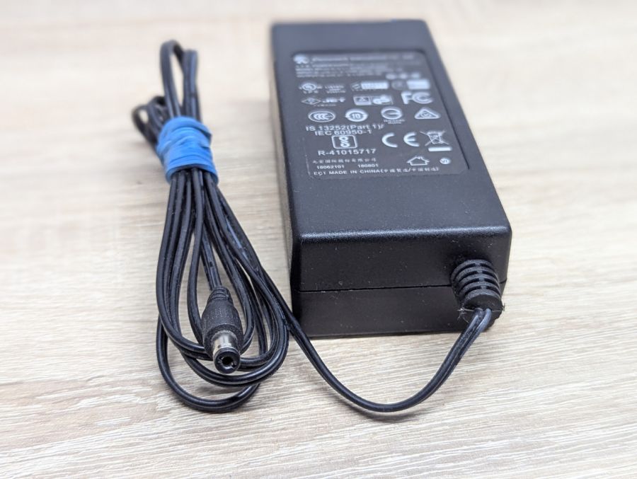Блок живлення Elementec A140-1120300N, 12 В, 3 А,36 Вт, 5.5 * 2.1 мм Б/В