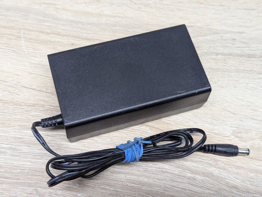 Блок живлення TP-Link TS35081-2-DT,43.34W,53.5V,0.81A,5.5 x 2.1 мм Б/В
