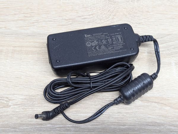 Б/В Блок живлення Ktec KSA-32A-080400M2,32 Вт,8 В,4 А,5.5x2.1 мм [ProductHub SKU KSA-32A]