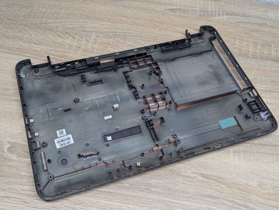Б/В Нижня частина корпусу для ноутбука HP 250 G4, 255 G4, 250 G5, 255 G5 [ProductHub SKU 814614]