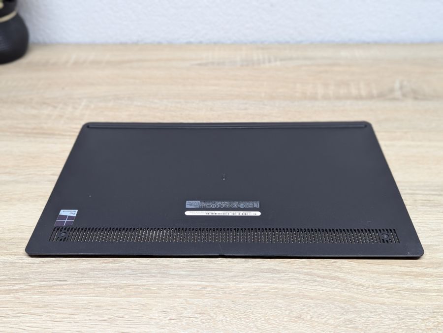Сервісна нижня кришка для ноутбука Dell Latitude 3550 Б/В