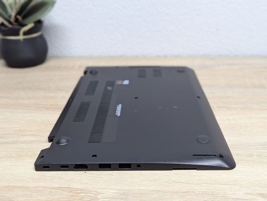 Б/В Нижня частина корпусу ноутбука Lenovo ThinkPad 13 (2nd Gen) [ProductHub SKU 34PS8BALV40]