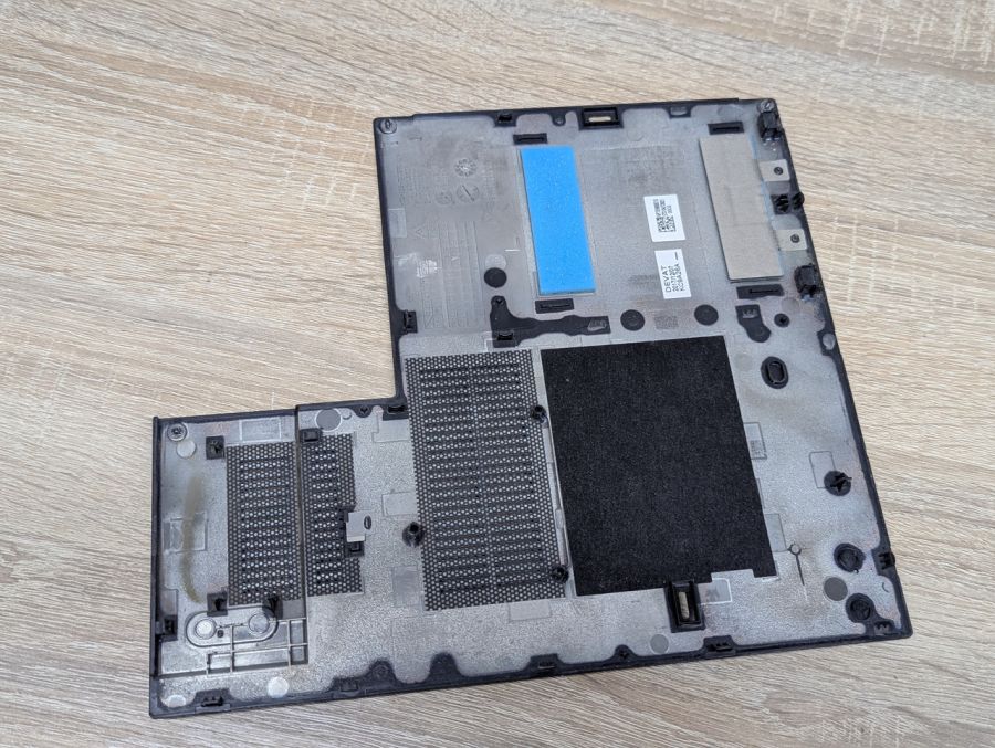 Б/В Cервісна кришка для ноутбука Lenovo ThinkPad L560,L570 [ProductHub SKU AP1DH000D10]