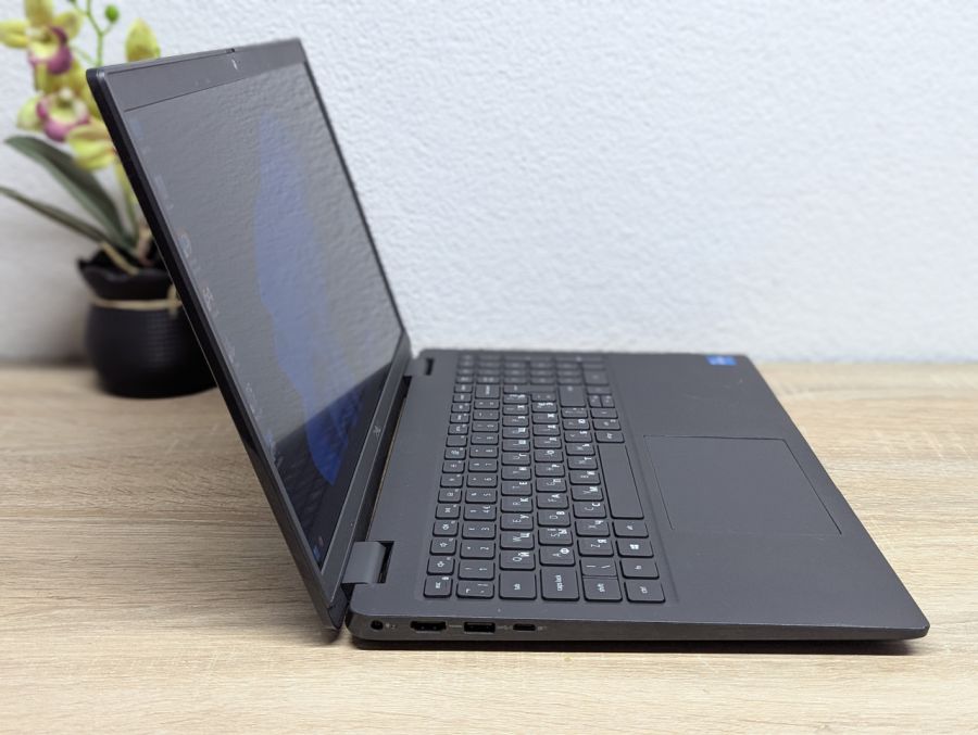 Ноутбук Б/В Dell Latitude 3520, Intel Core i5-1135G7, DDR4 16 GB, SSD 256GB, 15.6" Full HD [ProductHub SKU Dell634]