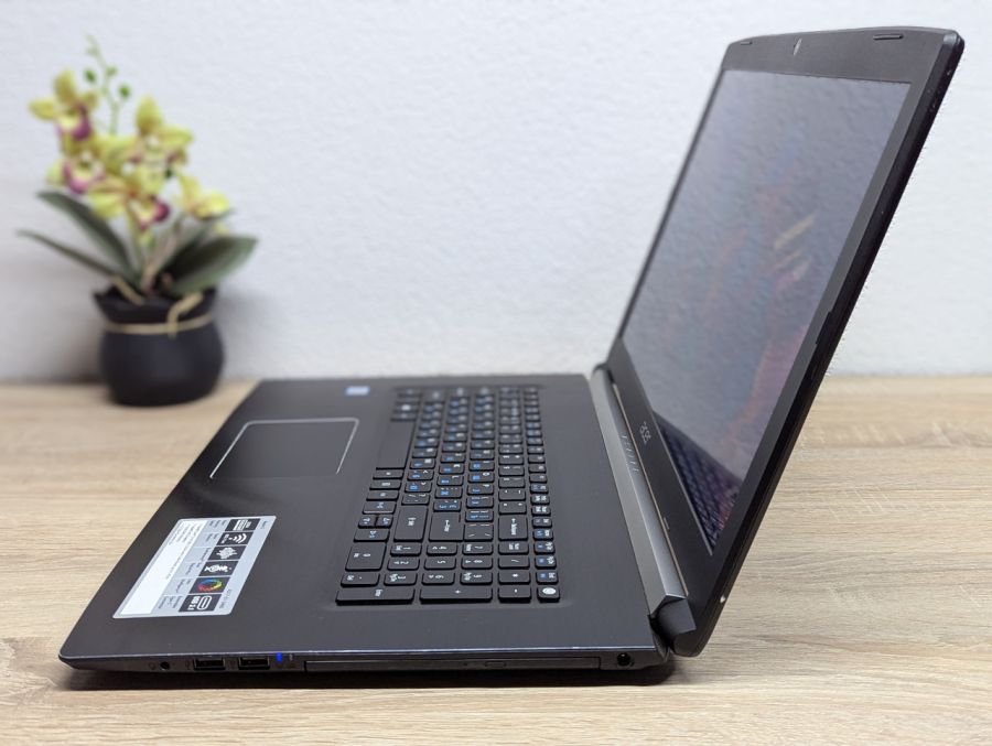 Ноутбук Б/В Acer Aspire A517 51, Intel Core i3-8130U, DDR4 8GB, SSD 256GB, 17"