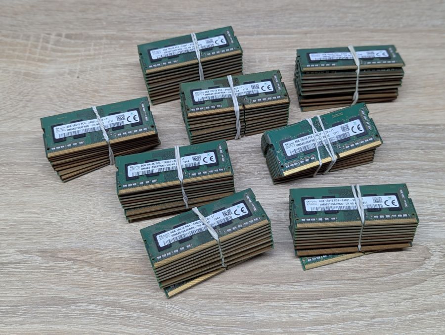 Б/В Оперативна память SK Hynix DDR4 4Gb 2400 МГц [ProductHub SKU SK4Gb2400]