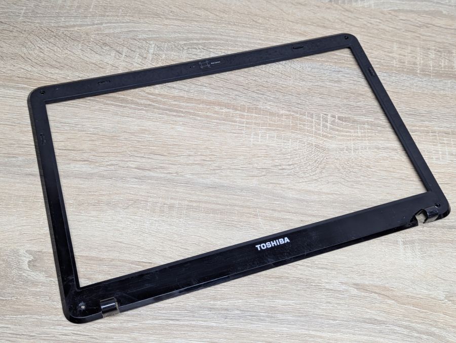 Рамка матриці для ноутбука Toshiba Satellite L650\L655 Б/В