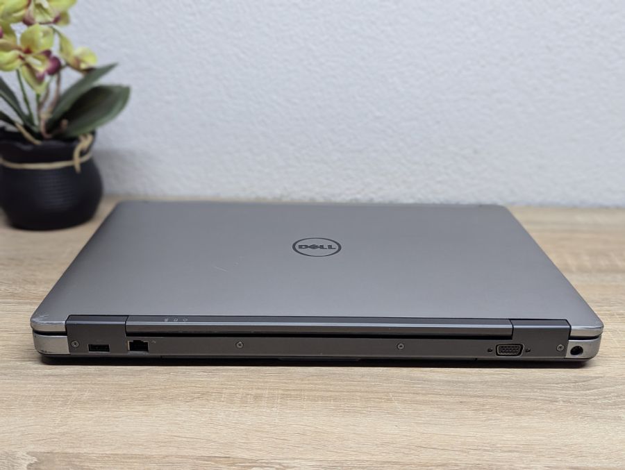 Ноутбук Б/В Dell Latitude E6540, Intel Core i5-4310M, DDR3 8GB, SSD 256GB, 15.6" Full HD