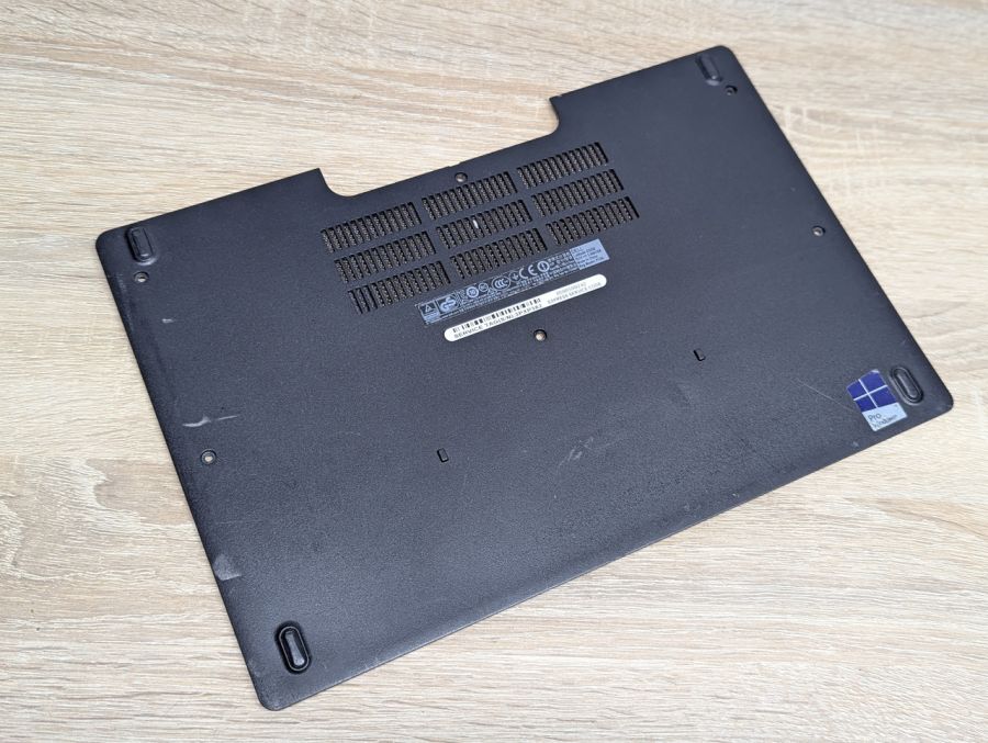 Б/В Сервісна кришка для ноутбука Dell Latitude E5250 [ProductHub SKU 021PP2]