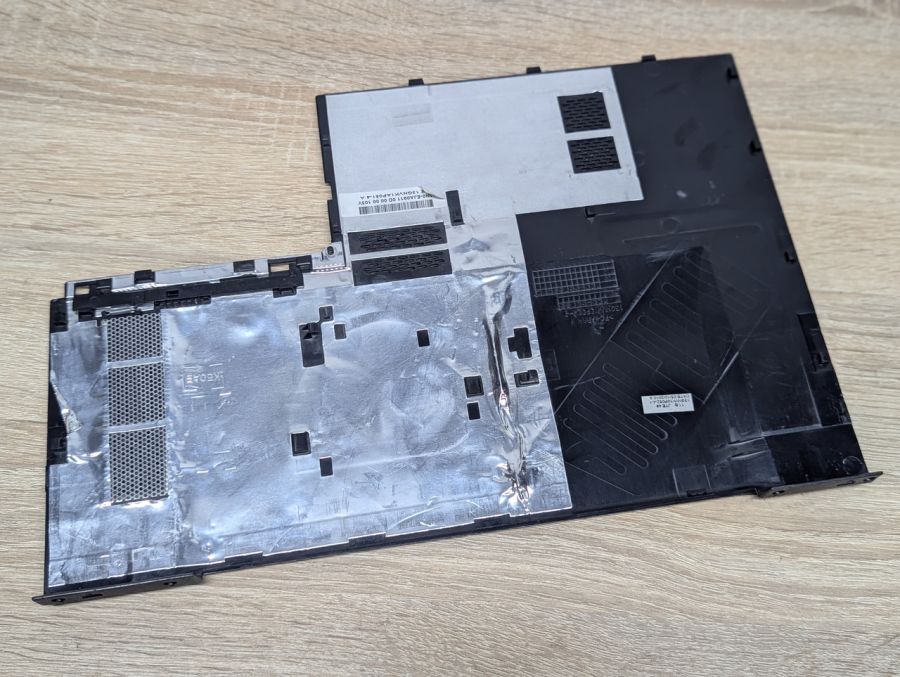 Б/В Сервісна кришка для ноутбука Asus PRO5DA\K50\X50 [ProductHub SKU 13GNVK10P052]