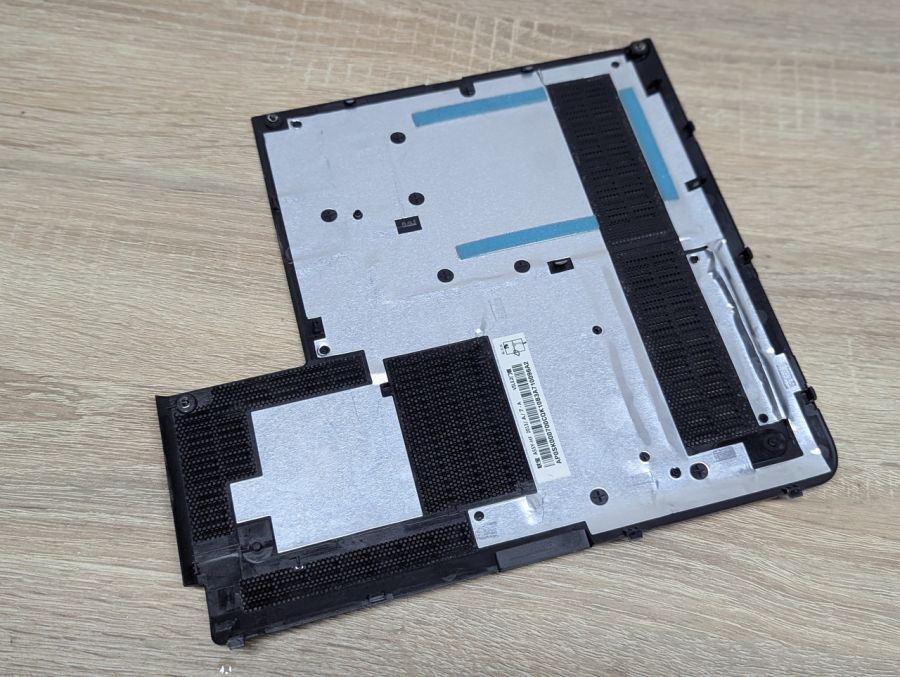 Б/В Cервісна кришка для ноутбука Lenovo ThinkPad E531\E540 [ProductHub SKU AP0SK000700]