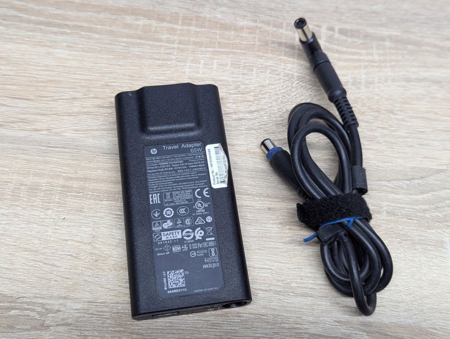 Дорожній блок живлення HP ADP-65RU DD,65W,19.5V,3.33A, 7.4 x 5.0 мм Б/В