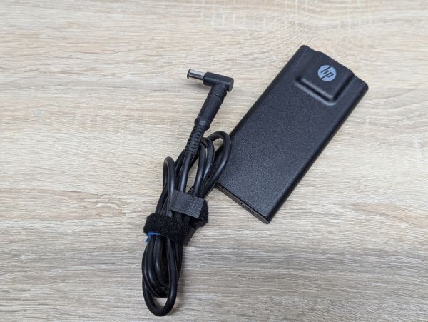 Дорожній блок живлення HP ADP-65RU DD,65W,19.5V,3.33A, 7.4 x 5.0 мм Б/В