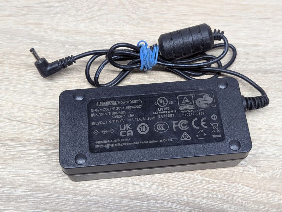 Б/В Блок живлення 65W,19V,3.42A,3.5 х 1.5 мм [ProductHub SKU PG653]