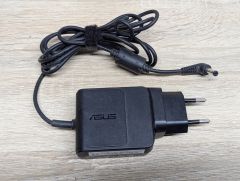 Блок живлення Asus AD820M2,24W,12V,2A,4.8 х 1.7 мм Б/В
